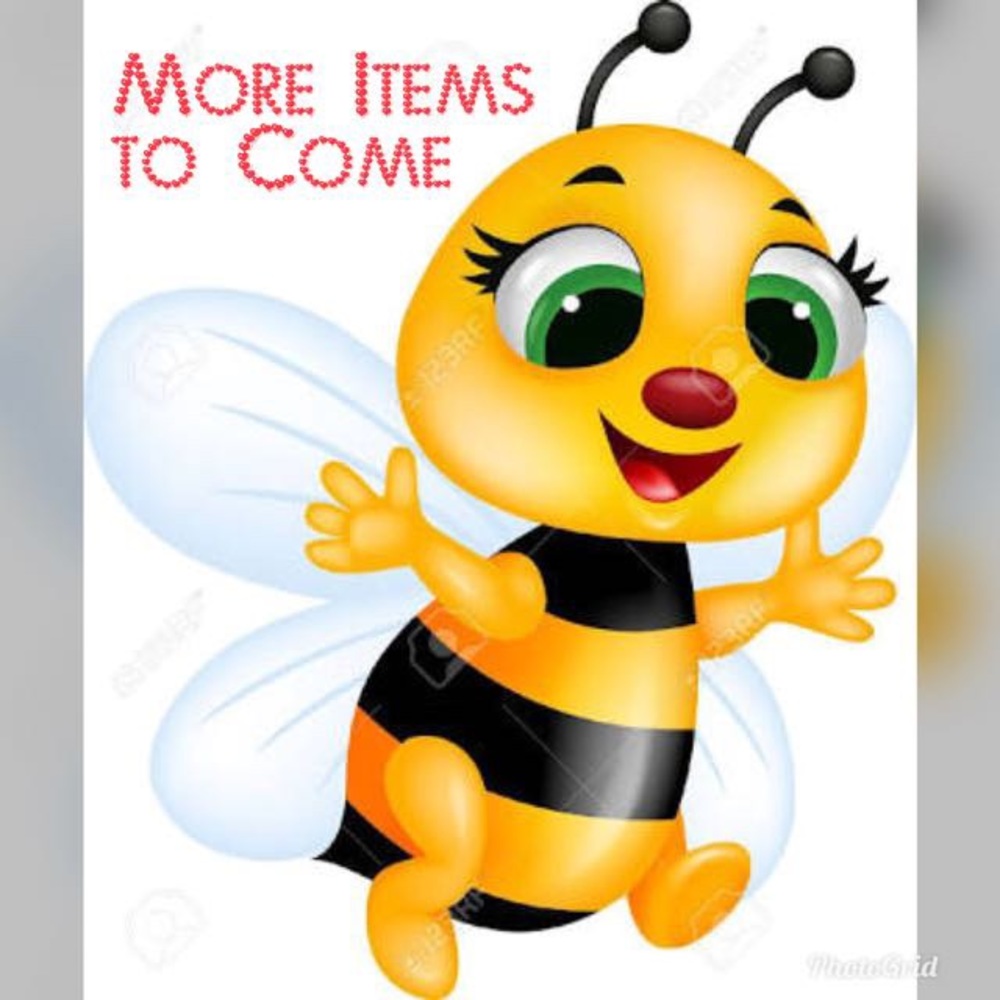 🛍More Items Coming Soon🛍👚 👕 👗👙👡👠 💍 👜🧣